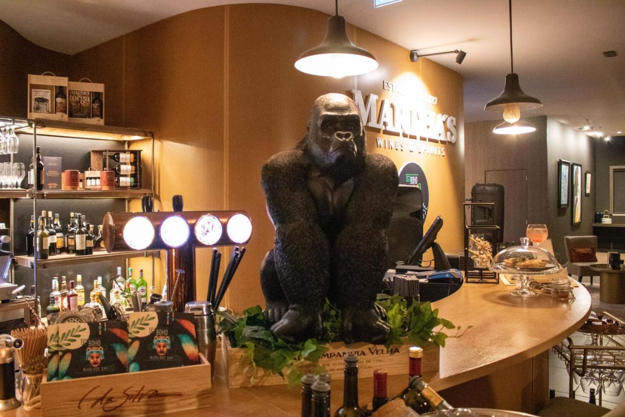 Mw Douro Wine & Spa Santa Marta de Penaguião Kültér fotó The bar at the London Zoo
