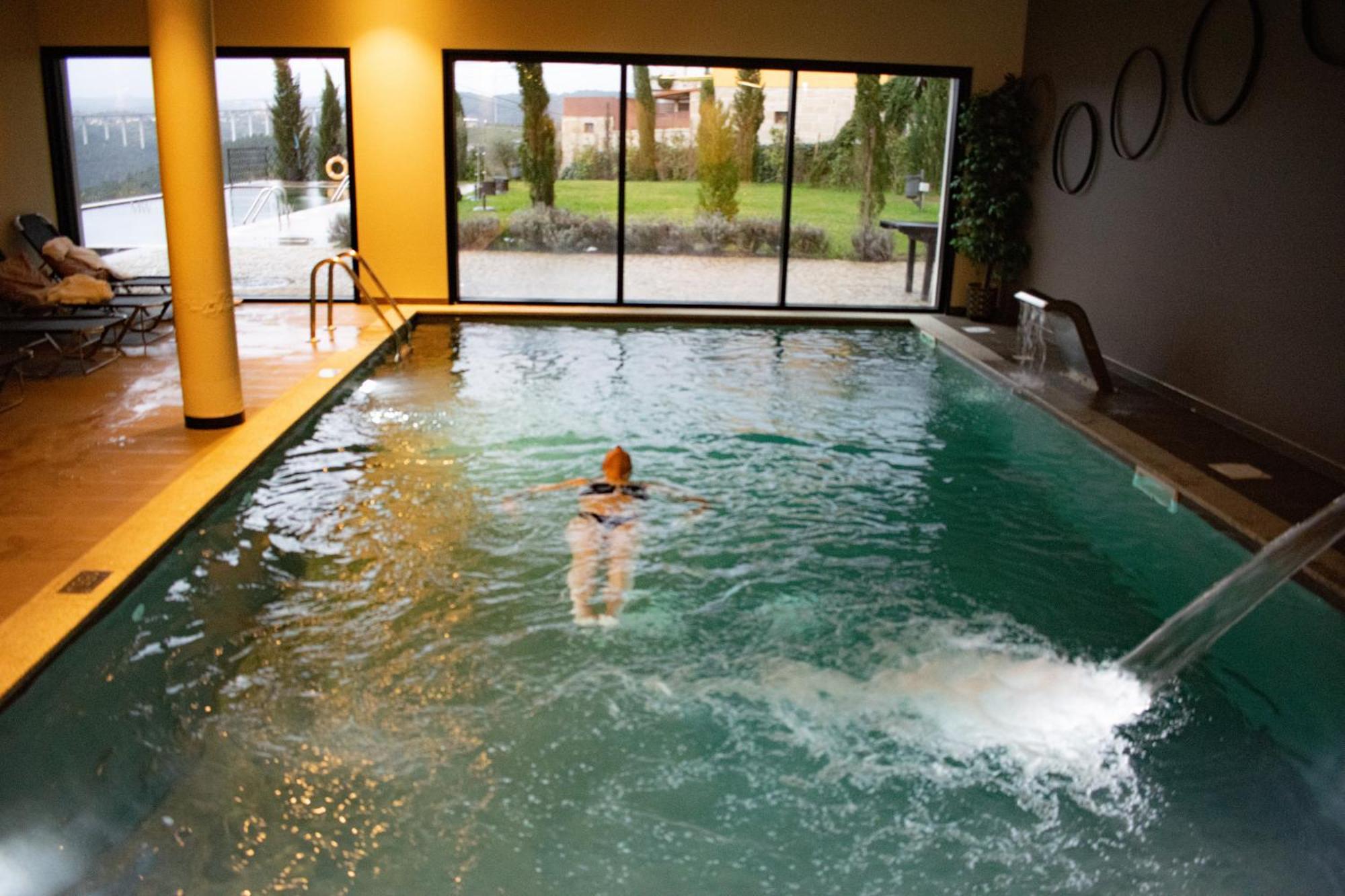 Mw Douro Wine & Spa Santa Marta de Penaguião Kültér fotó Thermal pool in France