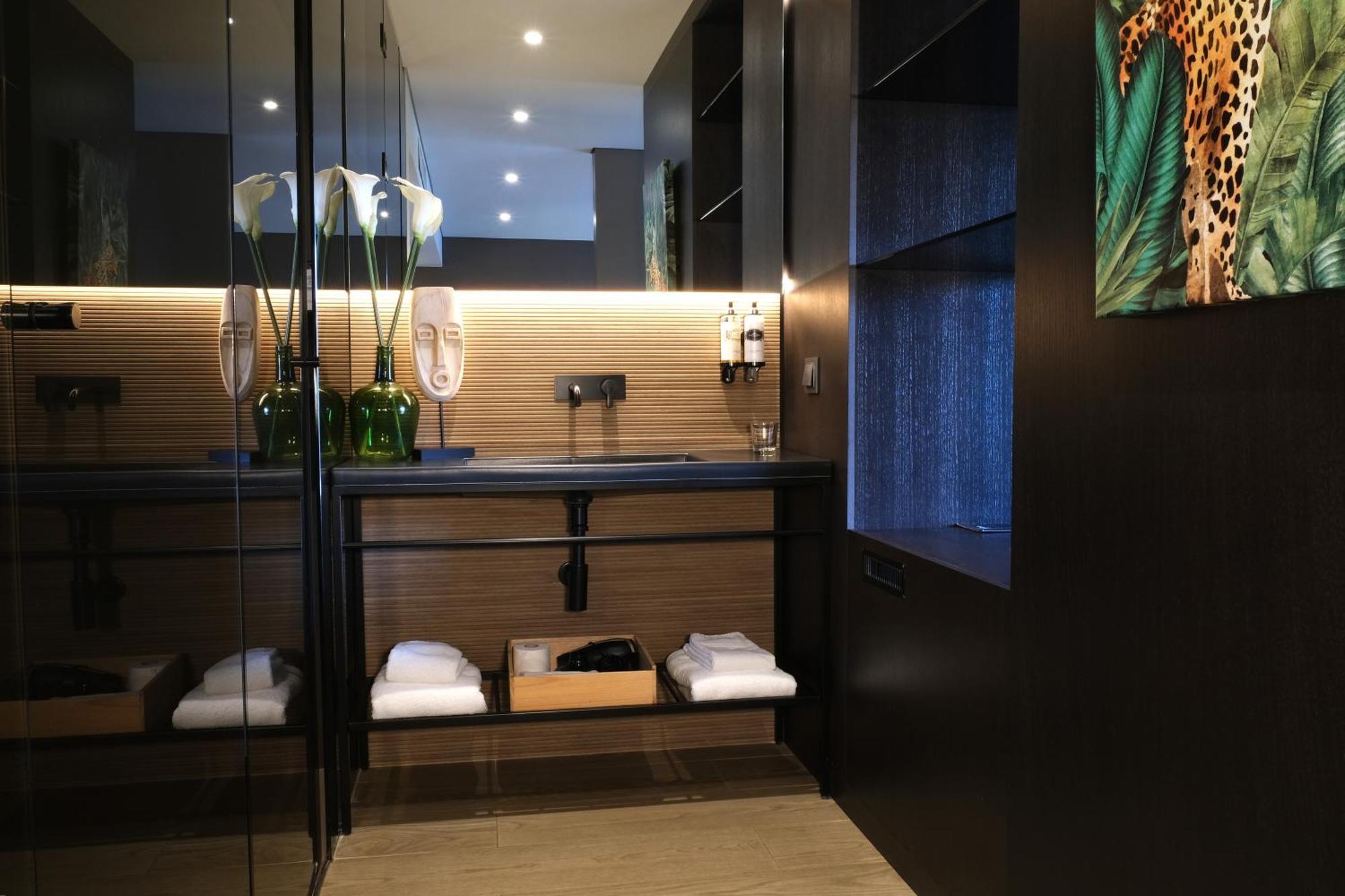 Mw Douro Wine & Spa Santa Marta de Penaguião Kültér fotó Bathroom